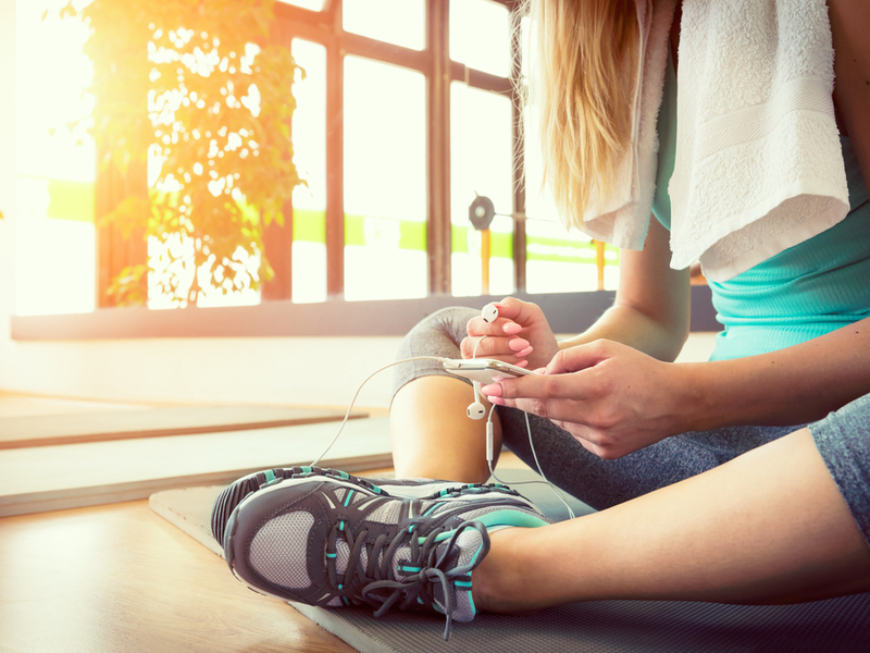 vježbanje uz pomoć aplikacije